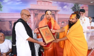 रामचरित मानस का सुमिरन बिना हवाई जहाज त्रिभुवन की यात्रा कराता है : मोरारीबापु