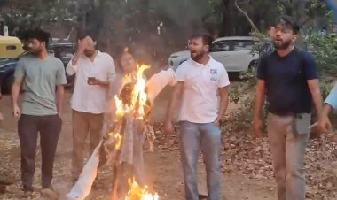 जहांगीर नेशनल यूनिवर्सिटी फिल्म का जेएनयू में छात्र संगठनों ने किया विरोध